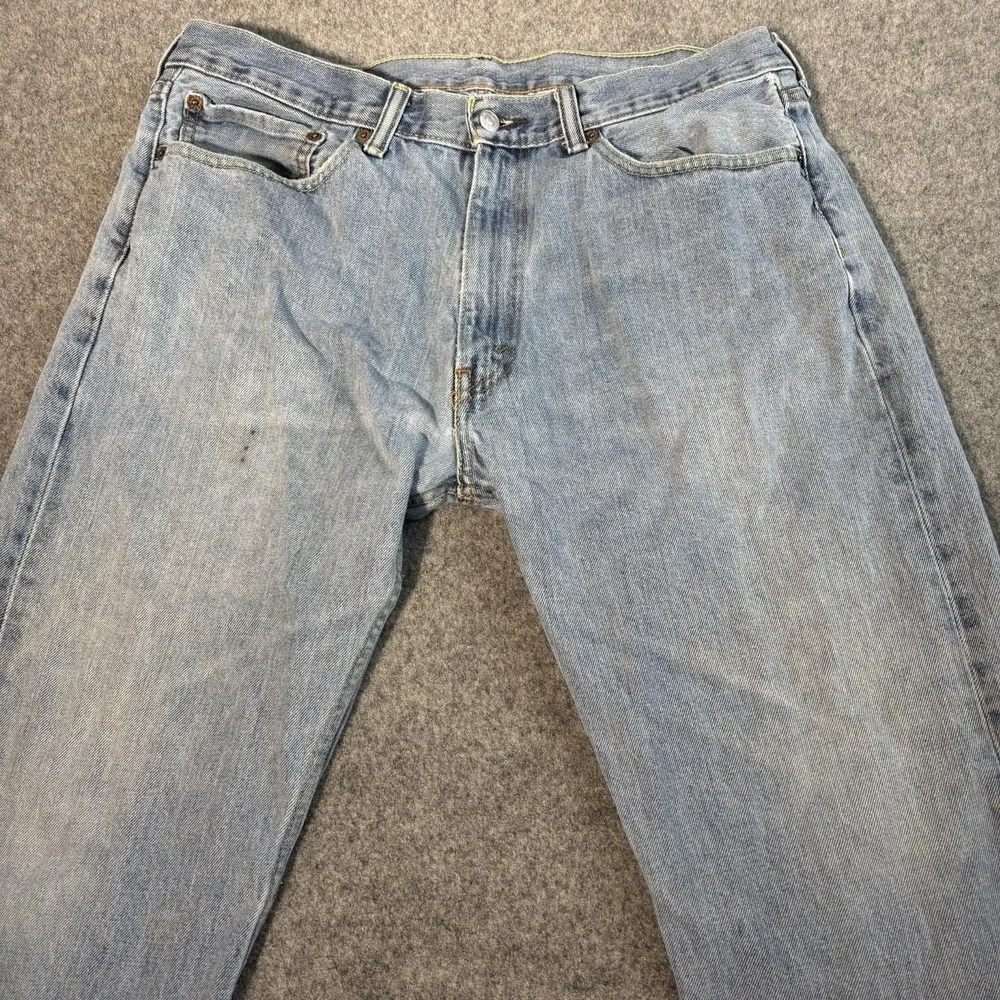 Levi's 505 Jeans Mens‎ 36x32 Straight Leg Light Wash Distressed Faded Blue Denim